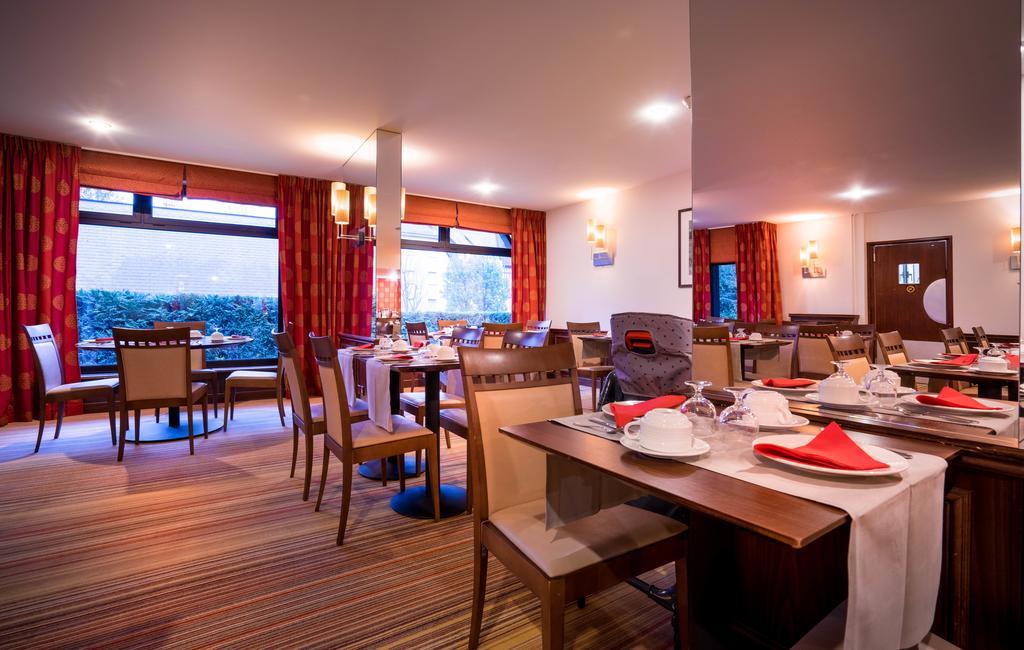 Best Western Plus Hostellerie Du Vallon Трувиль-сюр-Мер Экстерьер фото